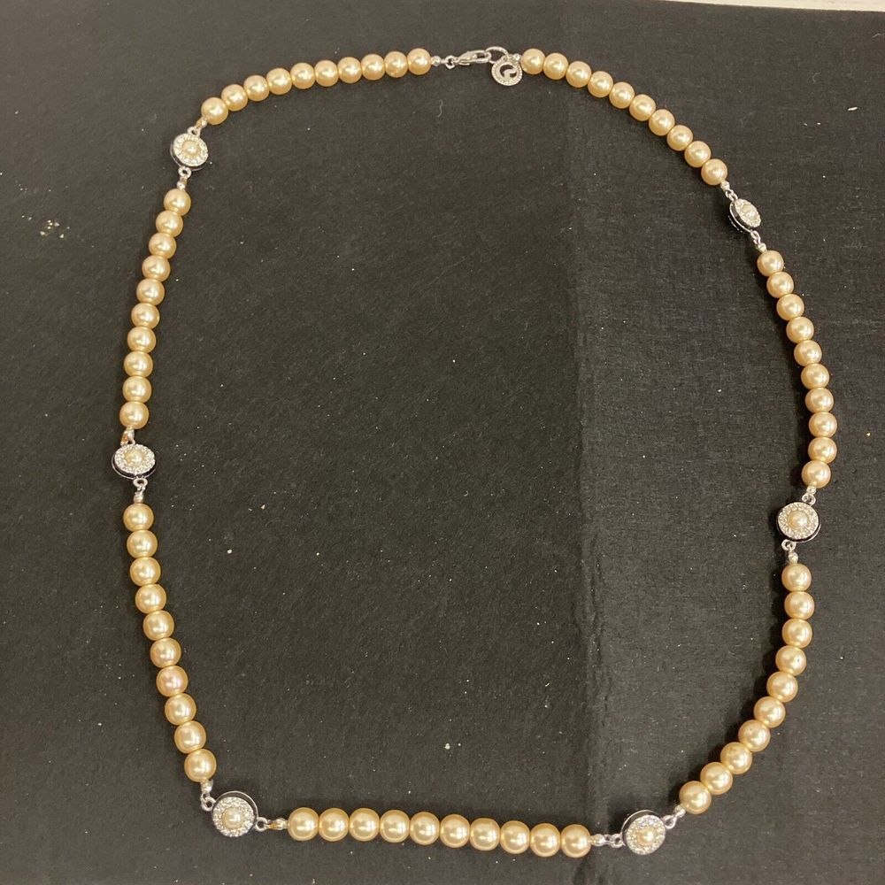 Large Faux‎ Pearl Necklace